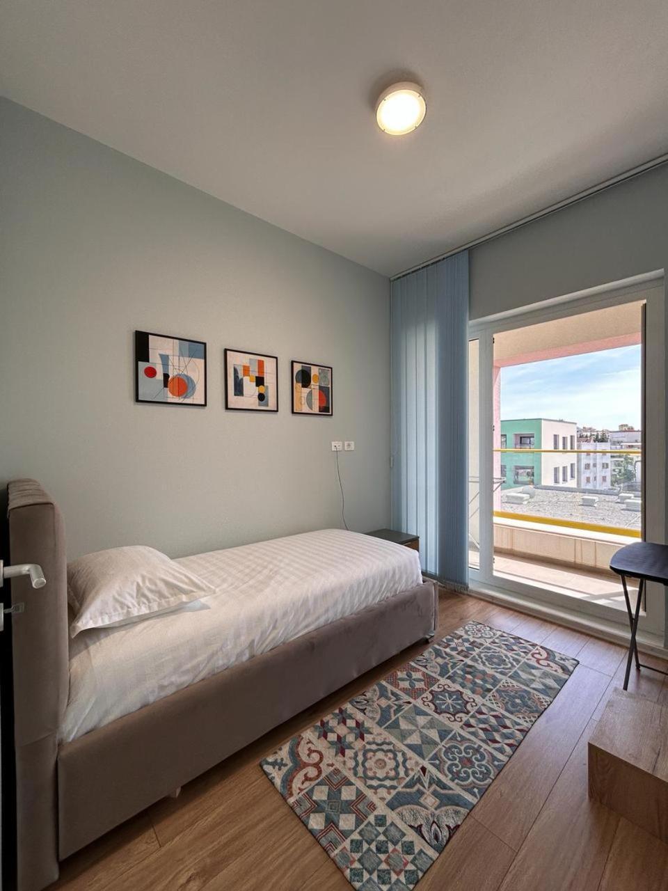 Picasso Apartment Tirana Exterior photo