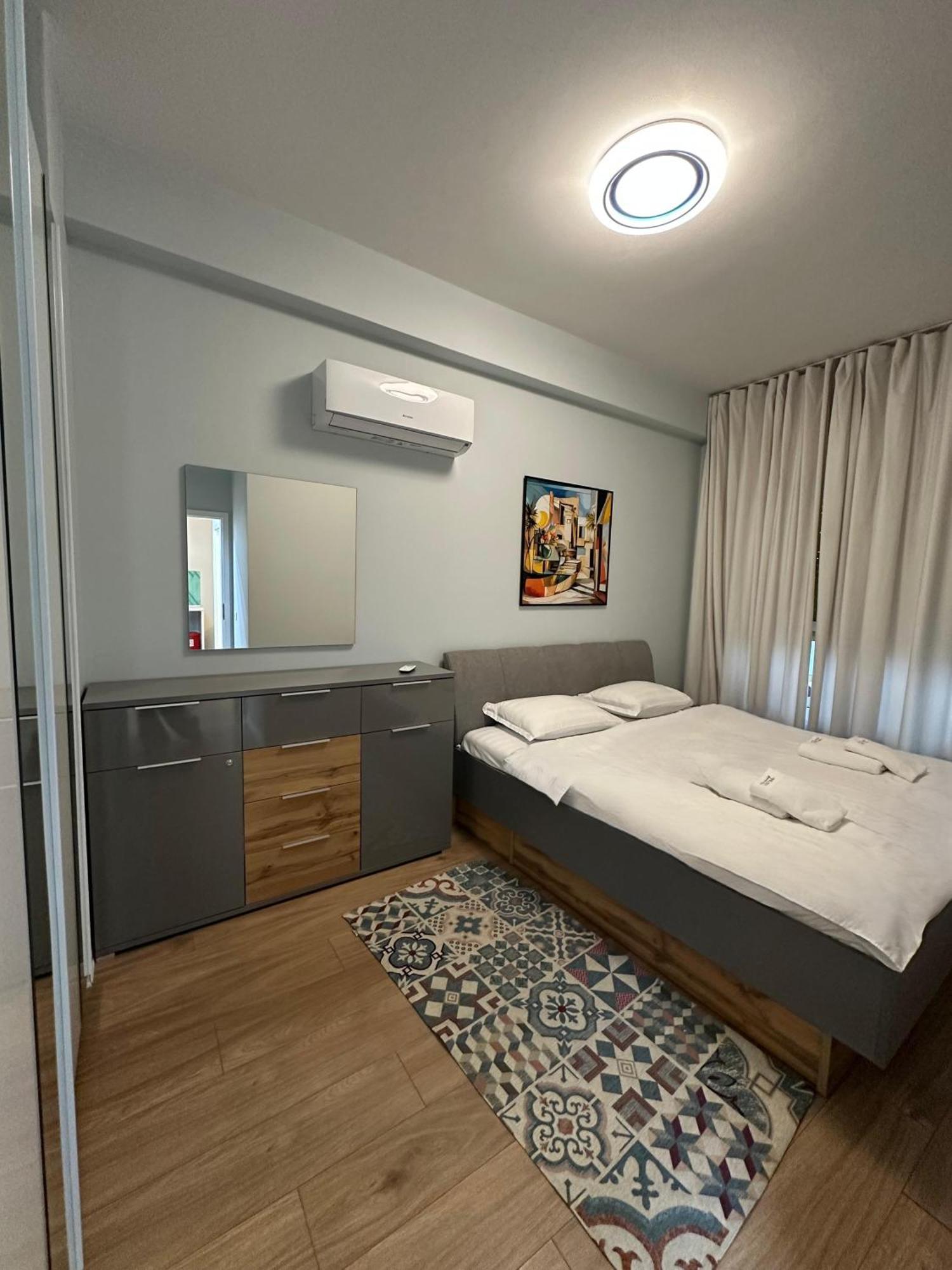 Picasso Apartment Tirana Exterior photo